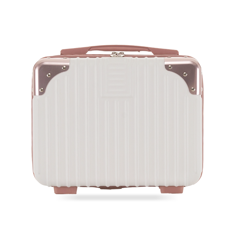 حقيبة مستحضرات تجميل مع زوايا معدنية مبطنة حقيبة مستحضرات تجميل مع زوايا معدنية مبطنة